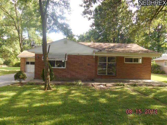 23341 Switzer Rd, Brook Park, OH 44142