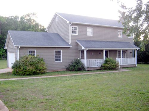 107 Moores Grove Rd, Winterville, GA 30683