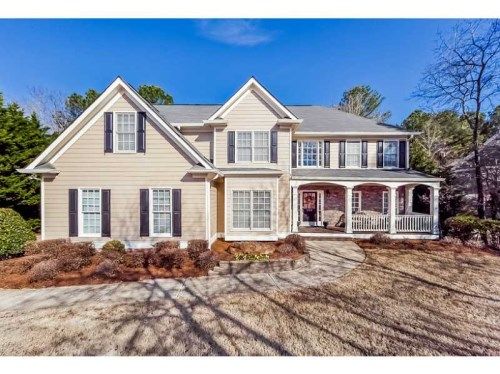 806 Holly Ridge, Canton, GA 30115