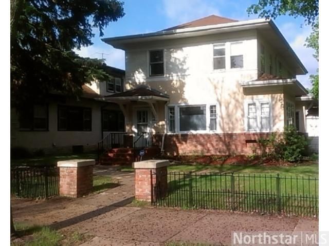 927 Sheridan Ave N, Minneapolis, MN 55411