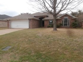 10713 Sierra West Dr, Woodway, TX 76712