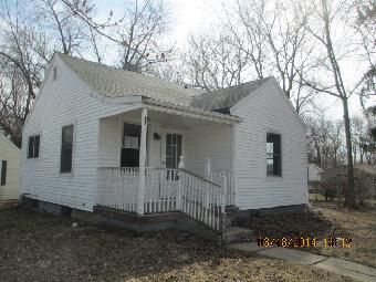 2503 E 6th St, Anderson, IN 46012