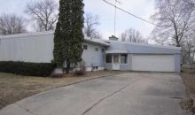 690 4th St Sw Wells, MN 56097