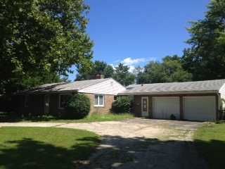 104 N Stanley Dr, Chillicothe, IL 61523