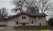 502 N 4th St Fairbank, IA 50629