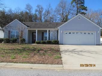 400 Crescentwood Co, Taylors, SC 29687