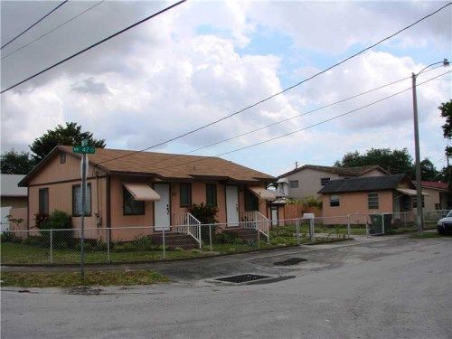 277 NW 47 CT, Miami, FL 33126