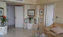 11111 BISCAYNE BL # 20D Miami, FL 33181