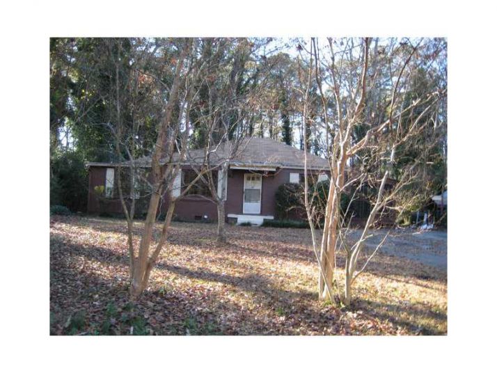 2492 Pine Lake Place, Tucker, GA 30084