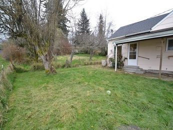 2215 S Oak Street, Port Angeles, WA 98362