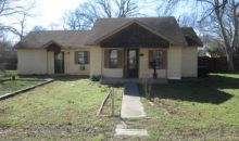 1001 Thomas St Bonham, TX 75418