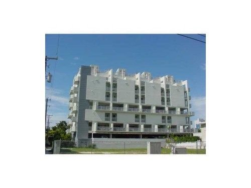 1712 SW 2 AV # 303, Miami, FL 33129