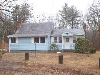 141 Chewink Rd, Chaplin, CT 06235