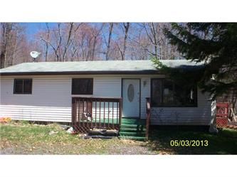 408 Little Billy La, Tobyhanna, PA 18466