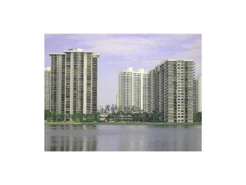 18181 NE 31 CT # 1509, North Miami Beach, FL 33160