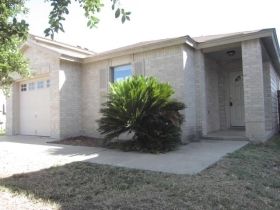 13417 Sea Biscuit Dr, Del Valle, TX 78617