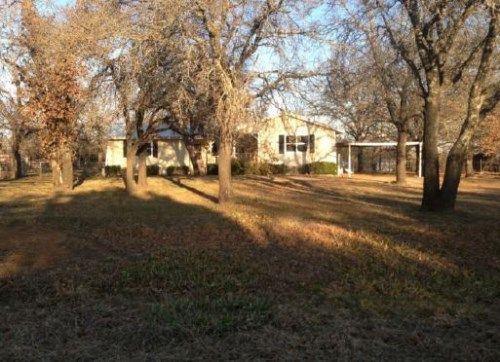 2002 Hayes Rd, Mineral Wells, TX 76067