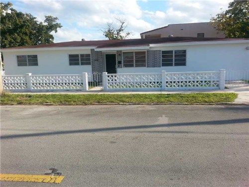 3202 SW 3 ST, Miami, FL 33135