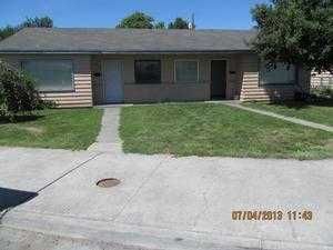 1120 1122 W Lakeside Dr, Moses Lake, WA 98837