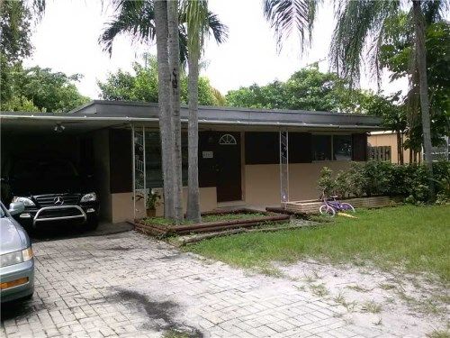 6065 PLUNKETT ST, Hollywood, FL 33023