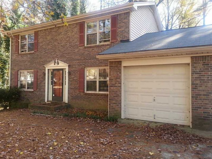 416 Windsor Farms Drive, Lawrenceville, GA 30046