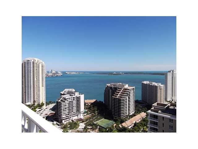 801 BRICKELL KEY BL # PH3307, Miami, FL 33131