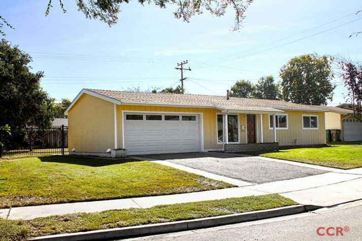 5372 Stanford Dr, Santa Maria, CA 93455