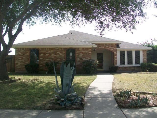 612 Andalusia Trail, Desoto, TX 75115