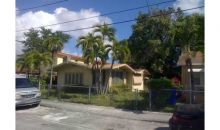 627 SW 11 AV Miami, FL 33130