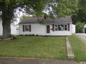 103 Maryville Ln, Piqua, OH 45356