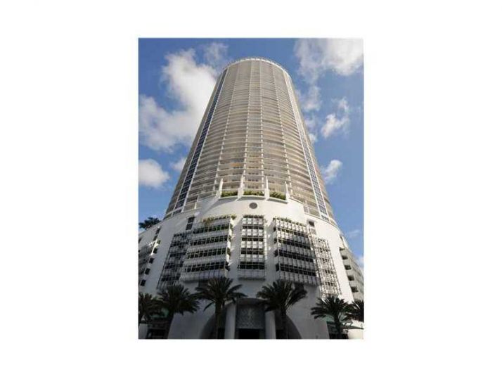 1750 N BAYSHORE DR # 1414, Miami, FL 33132