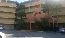 8290 LAKE DR # 214 Miami, FL 33166