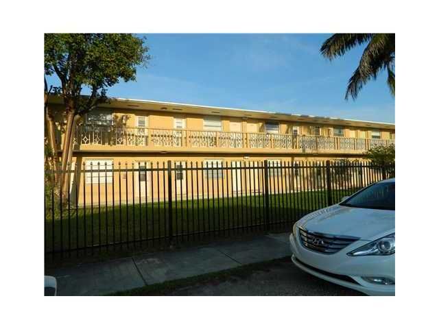 3901 SW 78 CT # 1-106, Miami, FL 33186