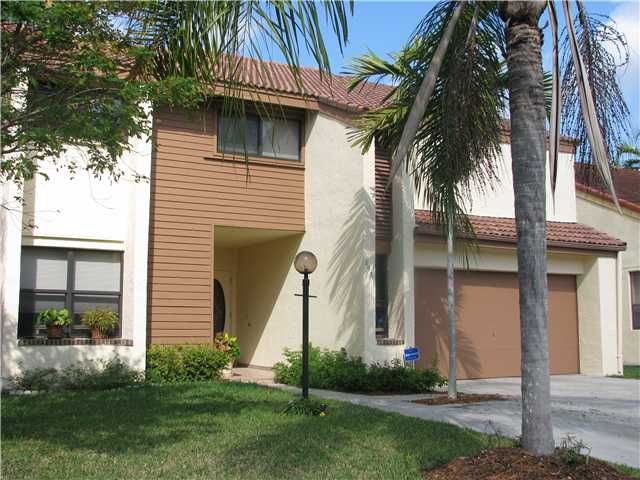 8939 SW 150 CR, Miami, FL 33196