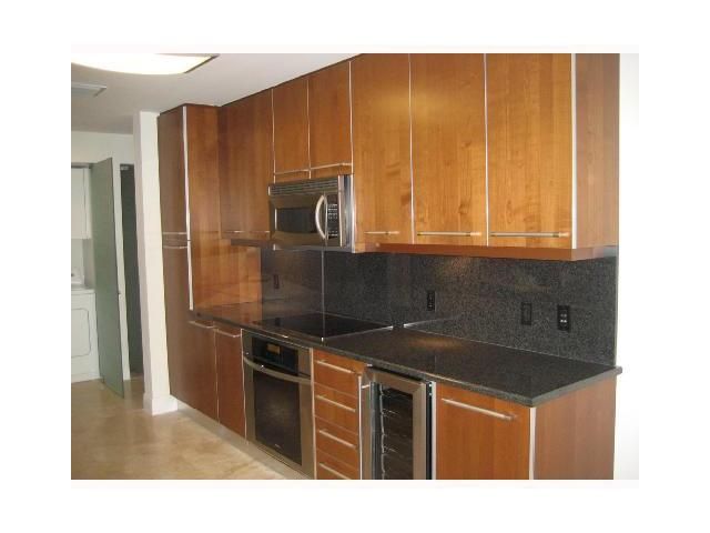 901 BRICKELL KEY BL # 1405, Miami, FL 33131