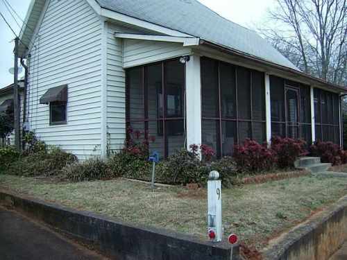 9 Comer Street, Maysville, GA 30558