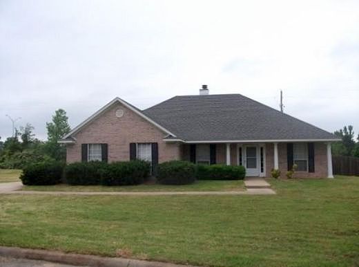 Lacey Drive, Hooks, TX 75561