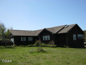 16800 Brookfield Dr, Fort Bragg, CA 95437