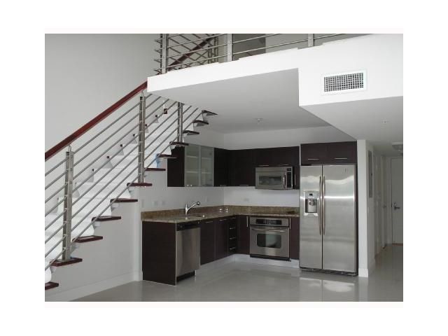 41 SE 5 ST # 1703, Miami, FL 33131