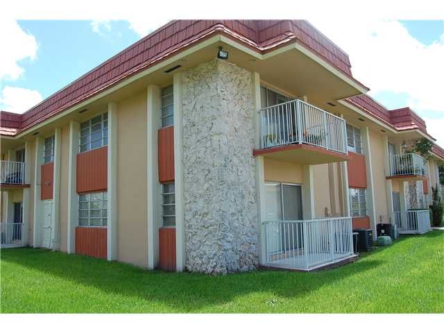 5401 SW 77 CT # 106E, Miami, FL 33155