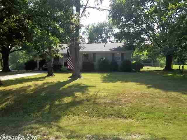 8300 Crystal Valley Cv, Little Rock, AR 72210