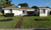 6221 SW 32 ST Hollywood, FL 33023