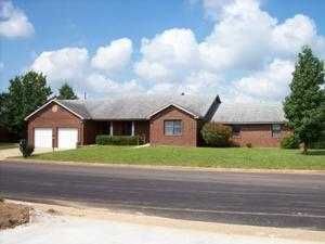 1877 County Road 5710, Willow Springs, MO 65793