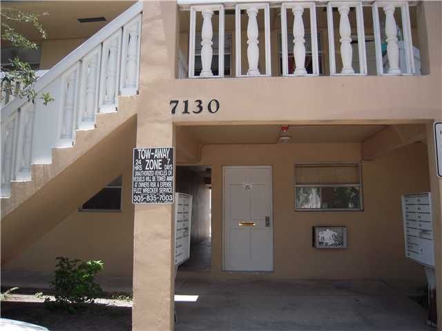 7130 W 11 CT # 4, Hialeah, FL 33014