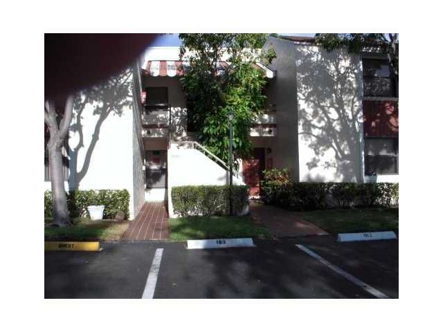 20105 NE 3 CT # 12, Miami, FL 33179