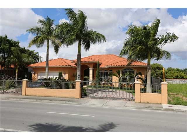 3111 SW 137 AV, Miami, FL 33175