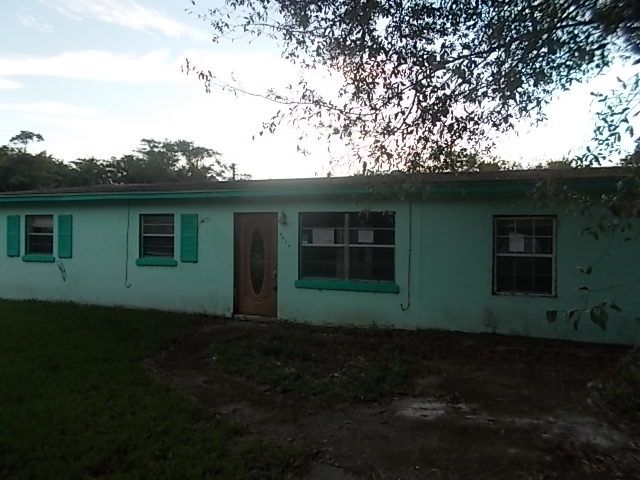 3926 NW 36th Ave, Okeechobee, FL 34972