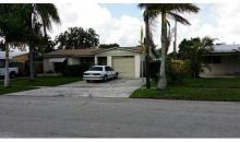 2330 N 69 AV Hollywood, FL 33024