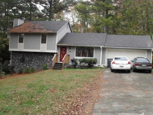 631 Brighton Drive, Lawrenceville, GA 30043