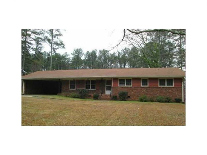 4588 Hopewell Road, Atlanta, GA 30337